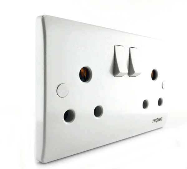 Double Socket (13A & 15A)